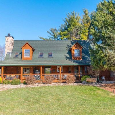 N6121 Country View Ln, Sullivan, WI 53178