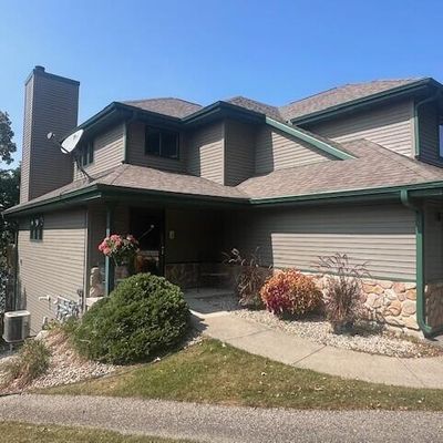 N799 Waubunsee Trl, Unit #1, Fort Atkinson, WI 53538