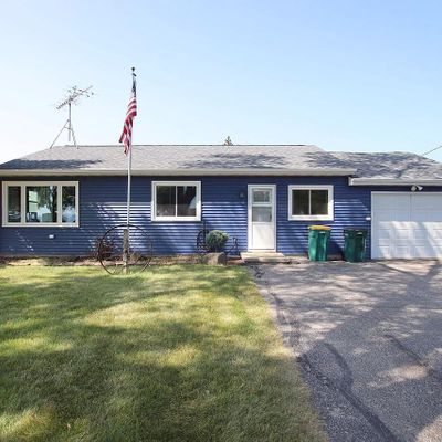 N8850 Lakeshore Dr, Van Dyne, WI 54979