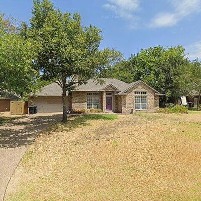 1119 Bayou Woods Dr, College Station, TX 77840