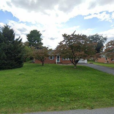 112 Harvard Rd, Hagerstown, MD 21742