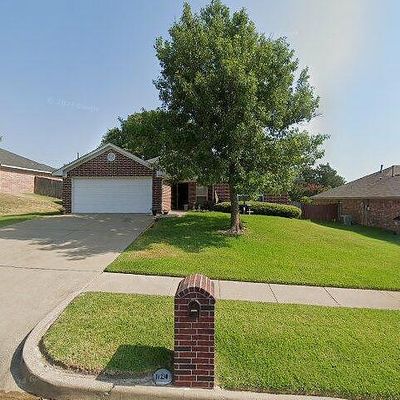 11230 Triple Crown Dr, Flint, TX 75762