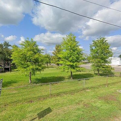 113 Property Ct, Chauvin, LA 70344