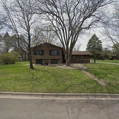 11517 Mississippi Dr N, Champlin, MN 55316