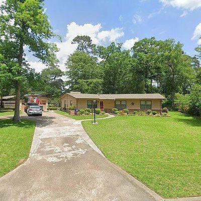 116 N Woodsway St E, Conroe, TX 77301