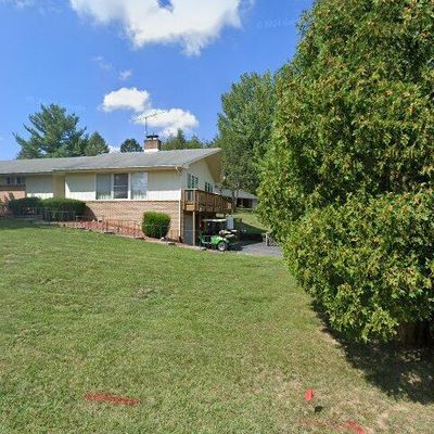 11805 Orchard Ln, Waynesboro, PA 17268