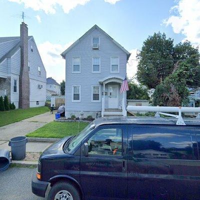 12 Albert St, South River, NJ 08882