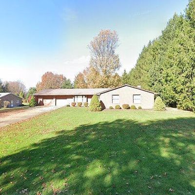 120 Mountain Laurel Dr, Butler, PA 16002