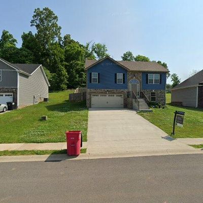 1209 Ridge Meadow Dr, Clarksville, TN 37042