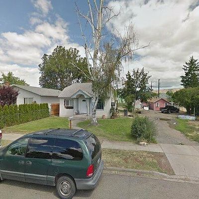 1215 Cherry Ave, Yakima, WA 98902