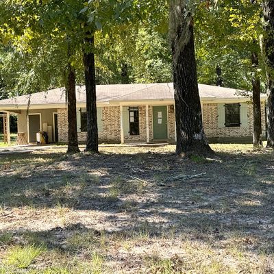 1215 Nantachie Dr, Montgomery, LA 71454