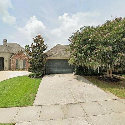 10554 Oak Bend Dr, Baton Rouge, LA 70809