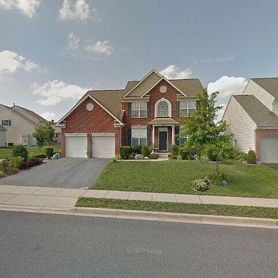 106 Sunlight Dr, Frederick, MD 21702