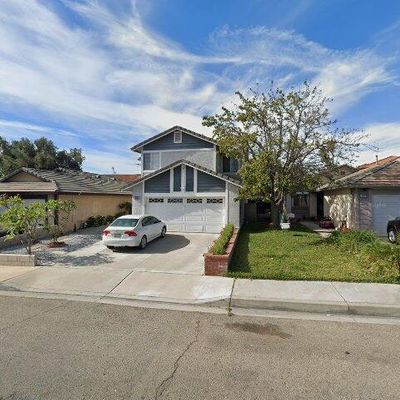 1069 Joshua Tree St, Colton, CA 92324