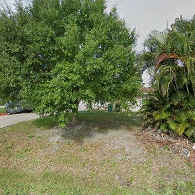 1092 Se Prineville St, Port Saint Lucie, FL 34983