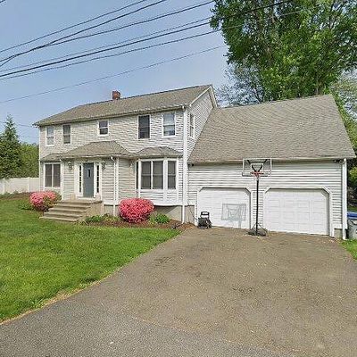 11 Pequonnock Rd, Trumbull, CT 06611