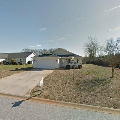 11 Red Cardinal Ct, Taylors, SC 29687