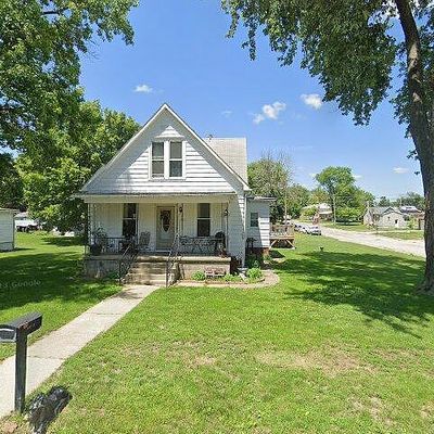 1102 3 Rd St, Lincoln, IL 62656