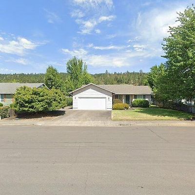 1103 E Second Ave, Sutherlin, OR 97479