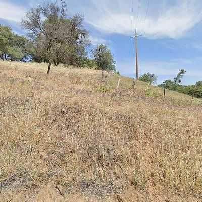 11042 Campo Seco Rd, Jamestown, CA 95327