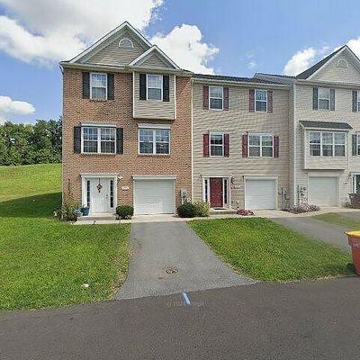 11082 Gopher Dr, Waynesboro, PA 17268