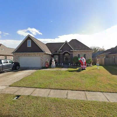 111 Lake Carolyn Dr, Luling, LA 70070