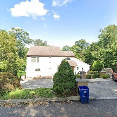 131 Deer Path Rd, Media, PA 19063