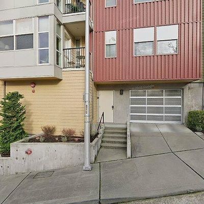 1310 N Lucas Pl #405, Seattle, WA 98103