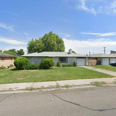 1315 N 16 Th Ave, Pasco, WA 99301