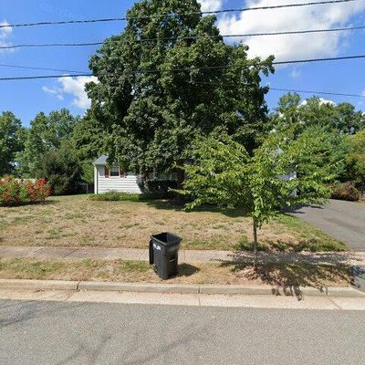 132 Seymour Ter, Piscataway, NJ 08854