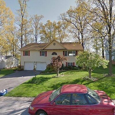 140 Northview Dr, Hanover, PA 17331