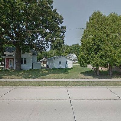 1417 Harrison St, Oshkosh, WI 54902