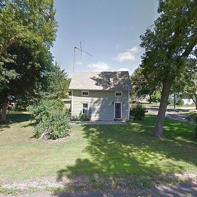 143 Dunlop St, Rio, WI 53960