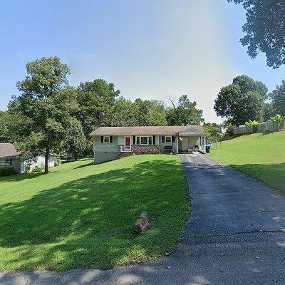 1229 Northern Hills Rd, Hixson, TN 37343