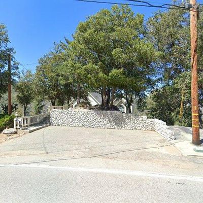 1230 Brentwood Dr, Lake Arrowhead, CA 92352