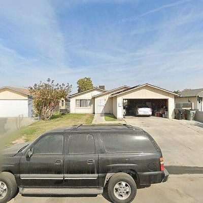 1232 Iris St, Wasco, CA 93280