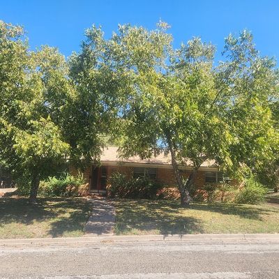 126 N 29 Th St, Gatesville, TX 76528