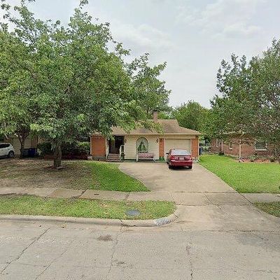 1558 Gillette St, Dallas, TX 75217