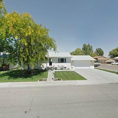 1601 Yellowstone Ave, Worland, WY 82401