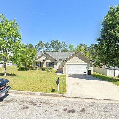 1636 Thorn Ridge Trl, Hampton, GA 30228