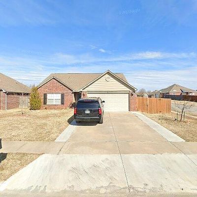 17 W Falcon Dr, Sapulpa, OK 74066