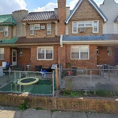 1450 Stevens St, Philadelphia, PA 19149