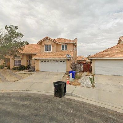 14542 Hackamore Rd, Victorville, CA 92392