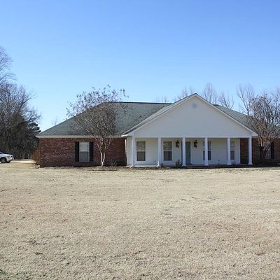 1463 Good Hope Rd, Batesville, MS 38606