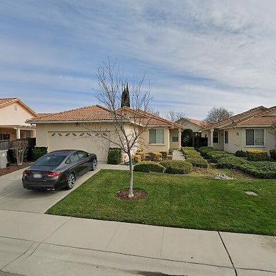 151 Aruba Cir, Sacramento, CA 95823