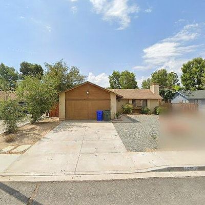 15161 Wildrose St, Victorville, CA 92394