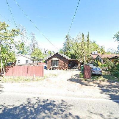 1520 Talmage Rd, Ukiah, CA 95482