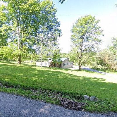 1897 Houston Rd, Enon Valley, PA 16120