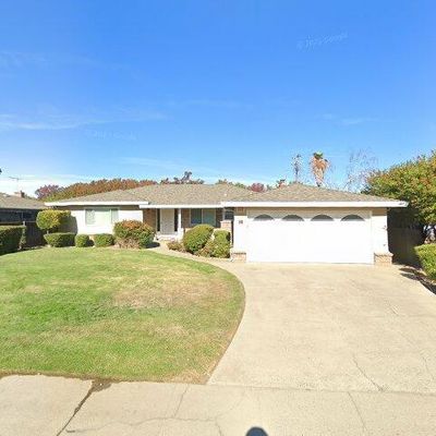 19 Rose Mead Cir, Sacramento, CA 95831