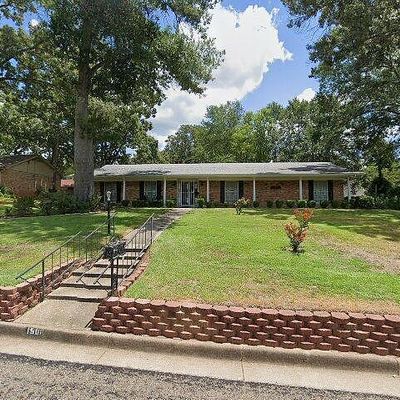 1906 Wood Pl, Longview, TX 75601